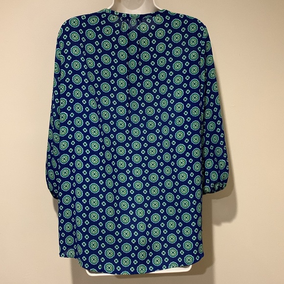 PLEIONE top - Picture 6 of 10